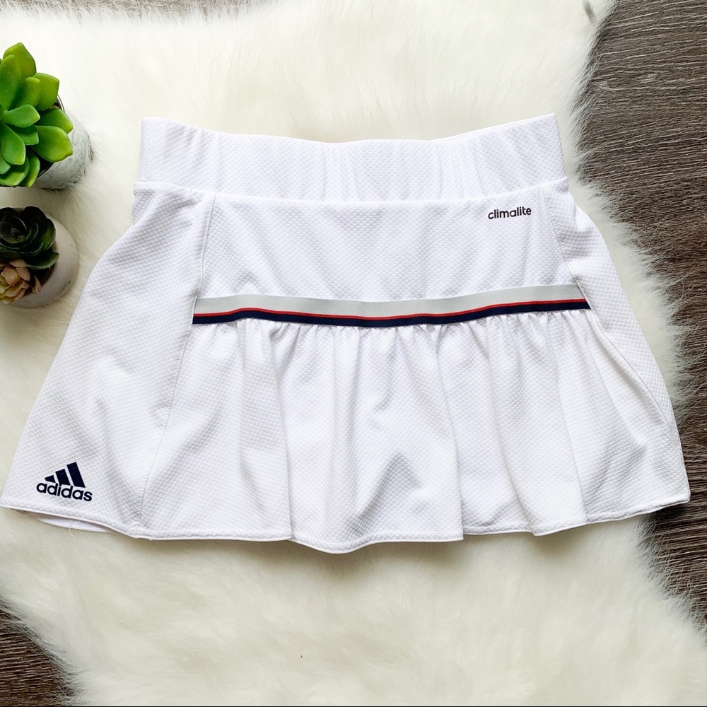 ADIDAS WOMEN TENNIS SKORT SZ S / SMALL